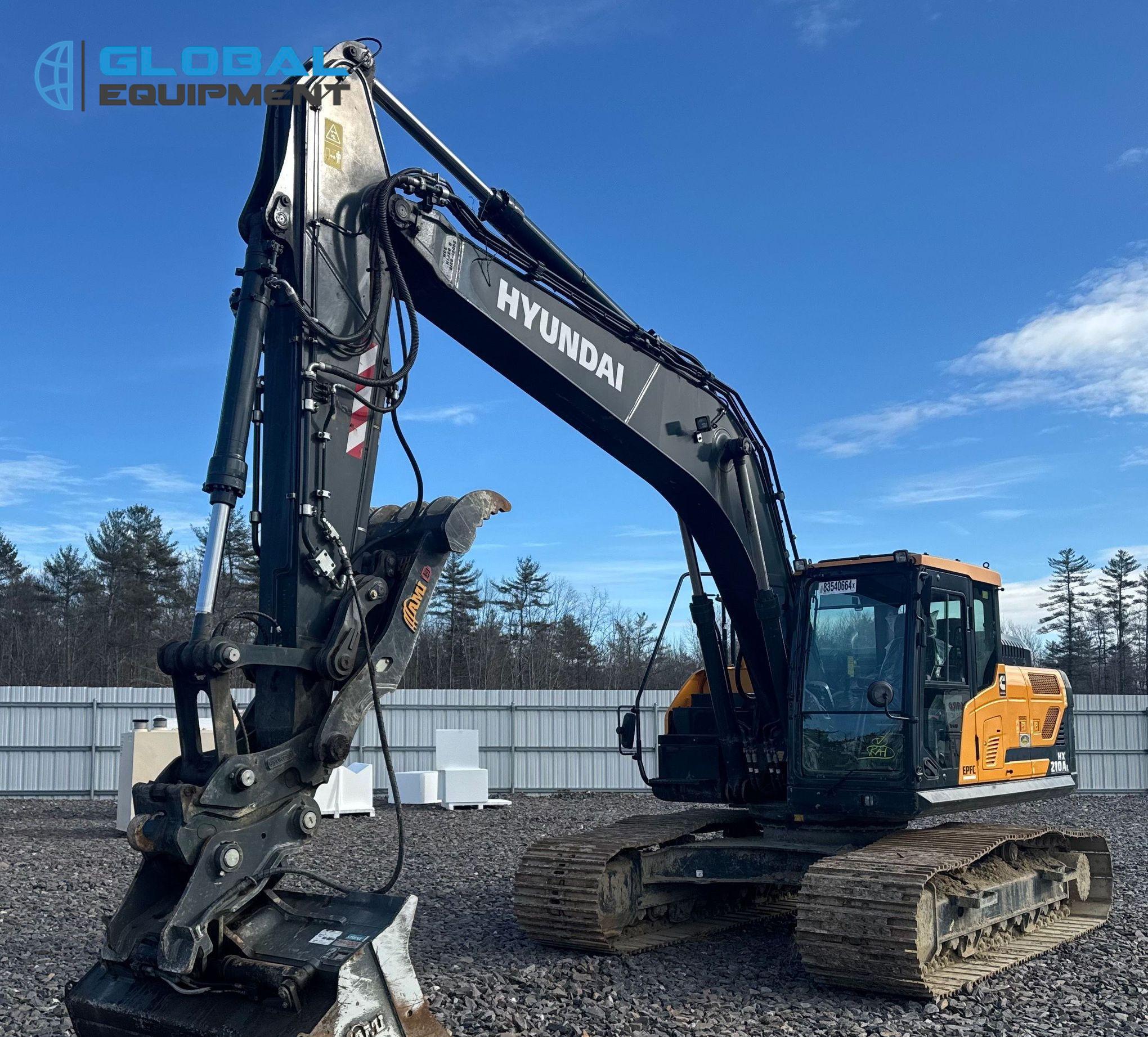 2022 Hyundai HX210AL Excavator